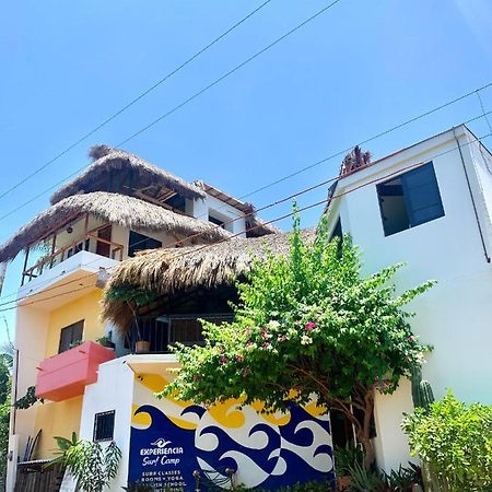 Brisas de Zicatela Experiencia Surf Camp 호스텔 외부 사진
