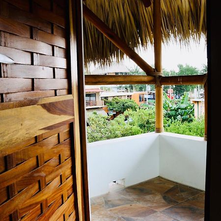 Brisas de Zicatela Experiencia Surf Camp 호스텔 외부 사진