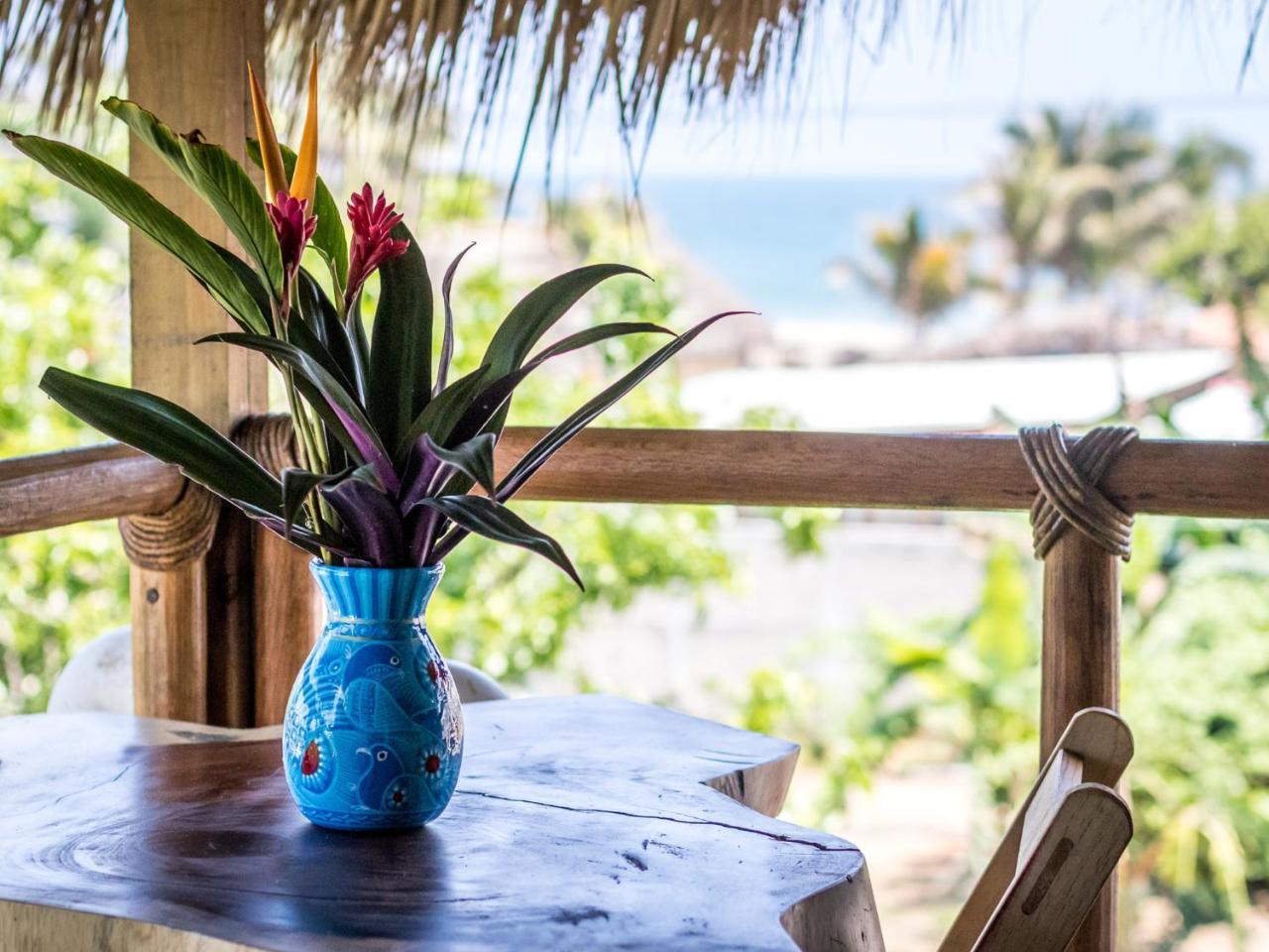 Brisas de Zicatela Experiencia Surf Camp 호스텔 외부 사진